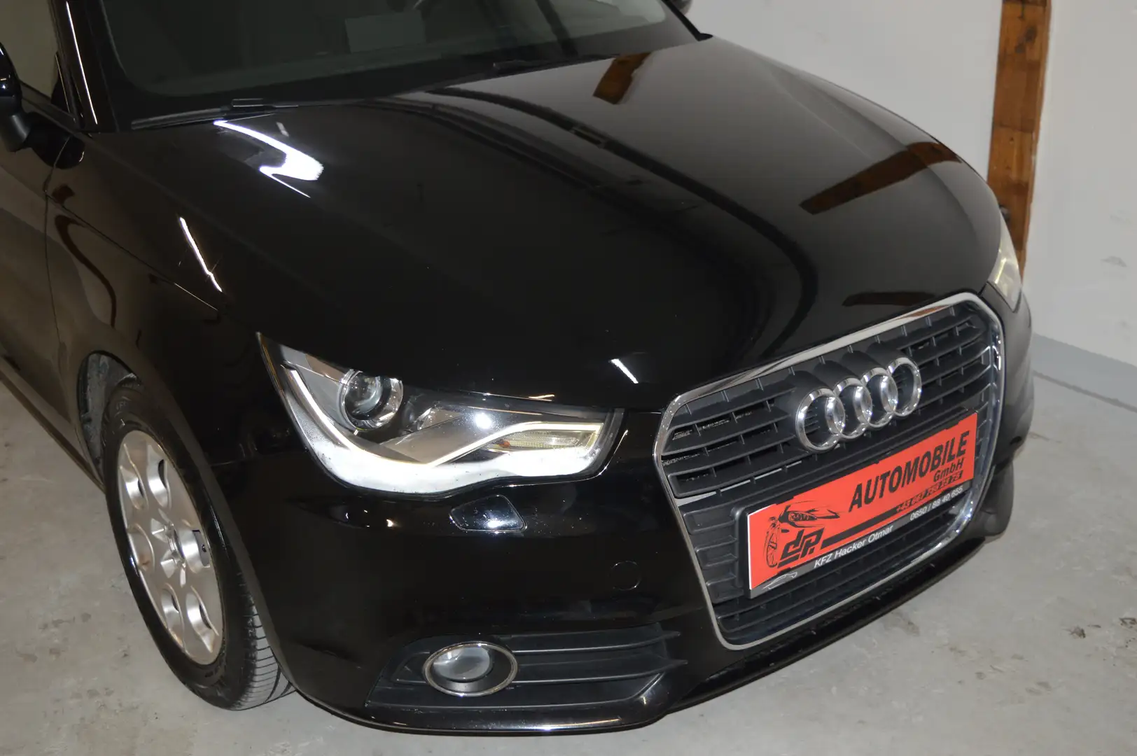 Audi A1 1,4 TFSI **Xenon**Panoramadach**Steuerkette neu** Schwarz - 2