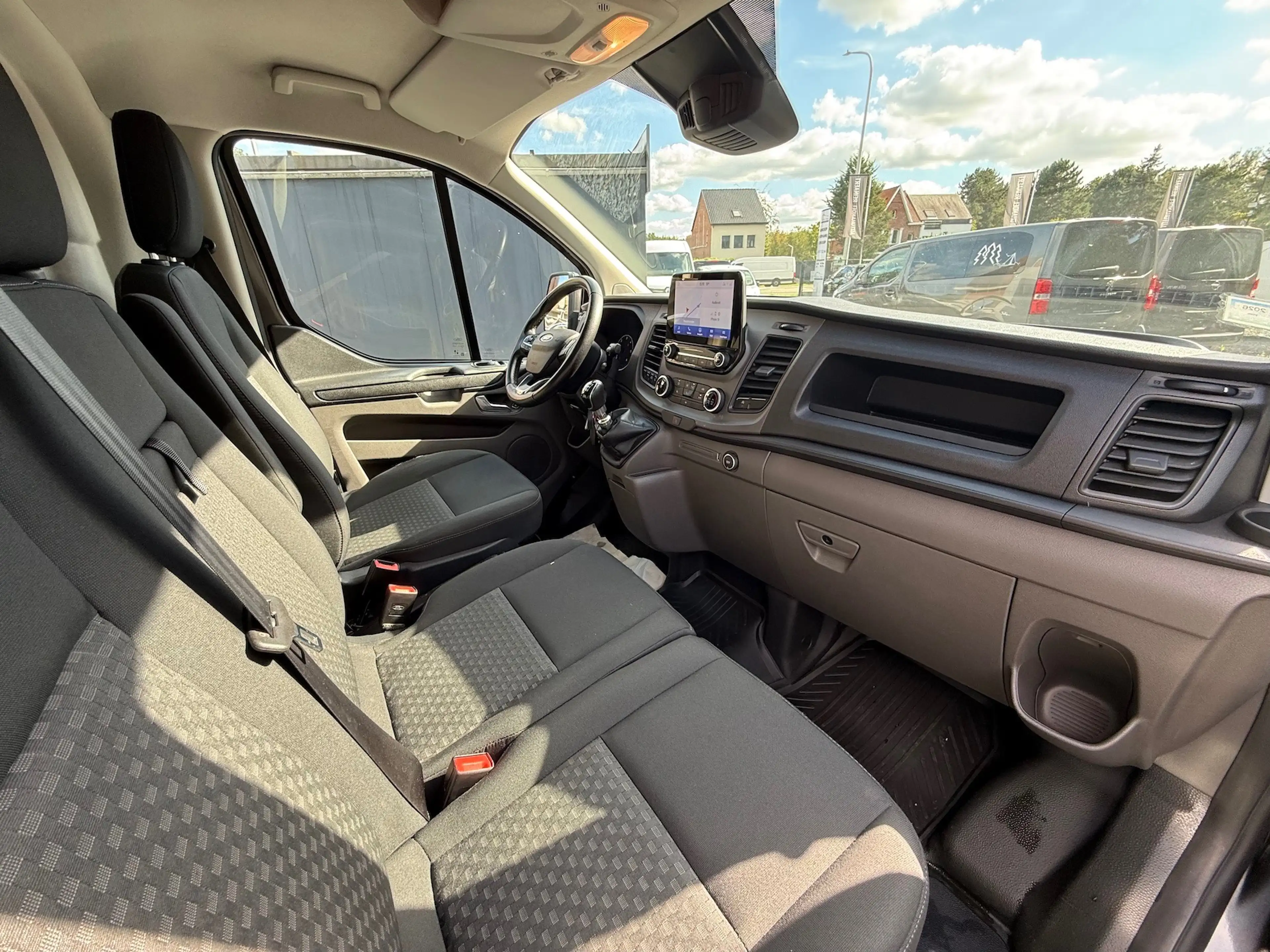 Ford Transit Custom Transit Custom 300 L1H1, Airco, Camera, BTW INCL — photo 4
