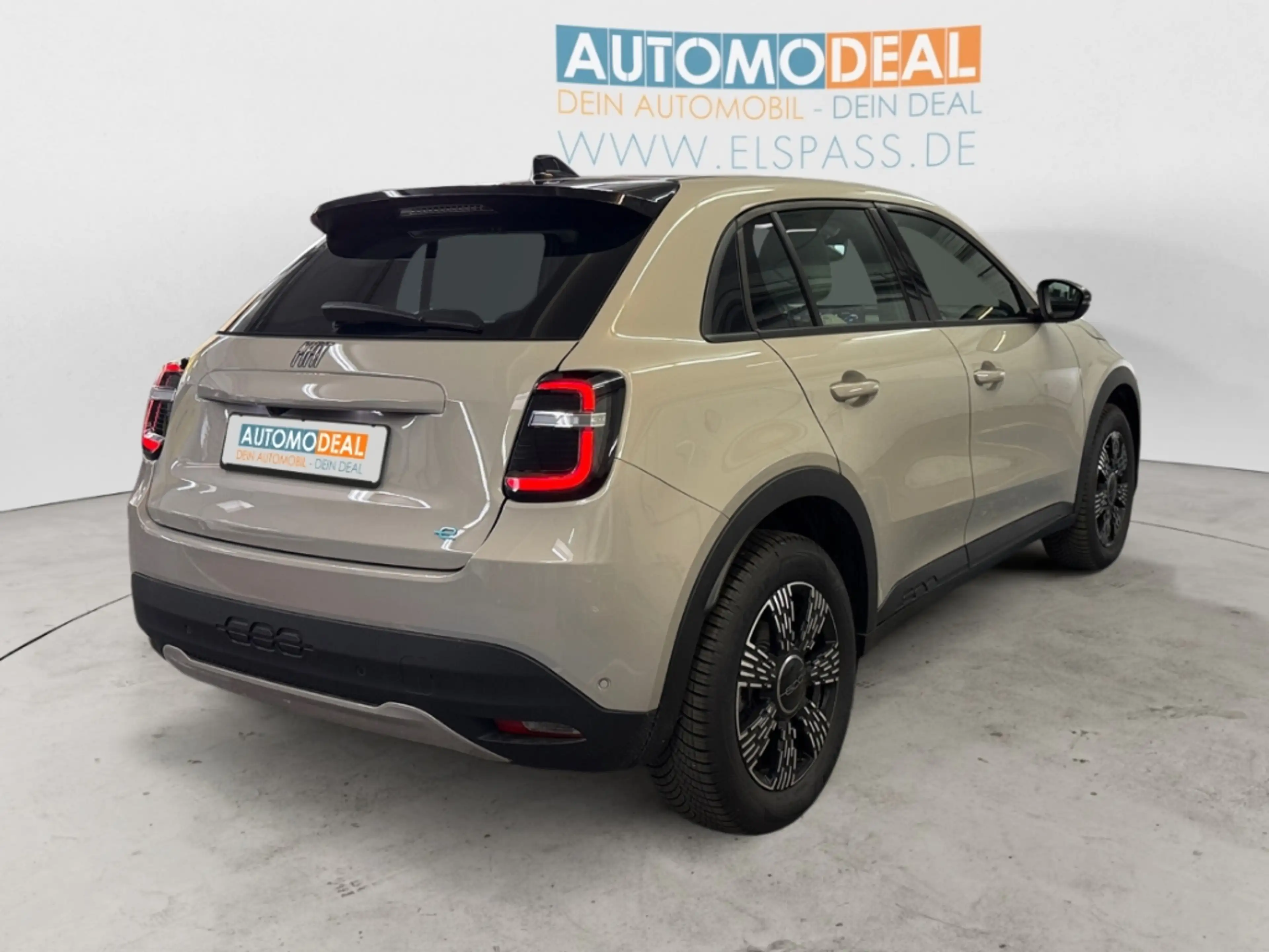 Fiat 600 Icon Electric AUTOMATIK NAV LED DIG-DISPLAY KAMERA — photo 5