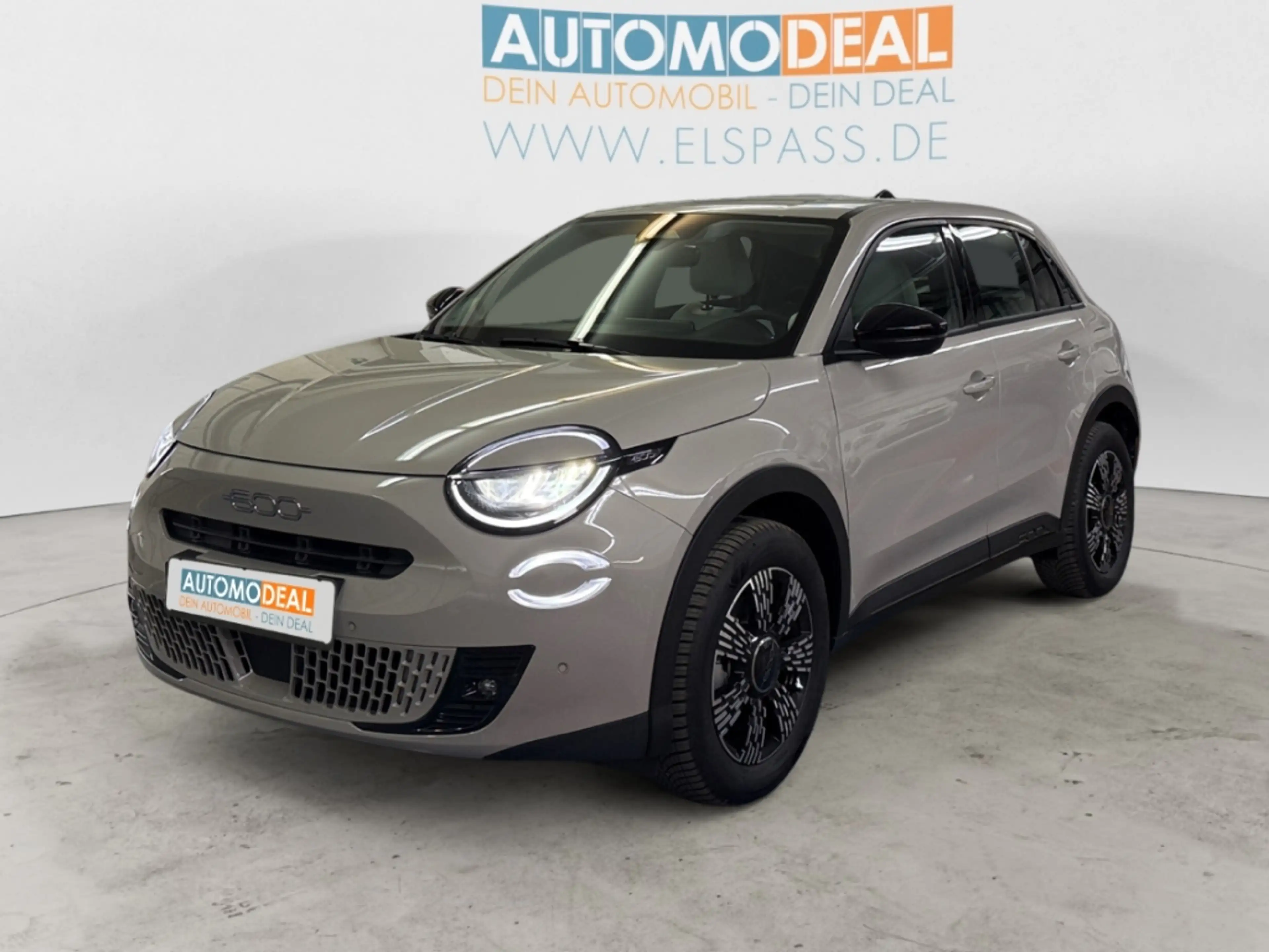 Fiat 600 Icon Electric AUTOMATIK NAV LED DIG-DISPLAY KAMERA — photo 2