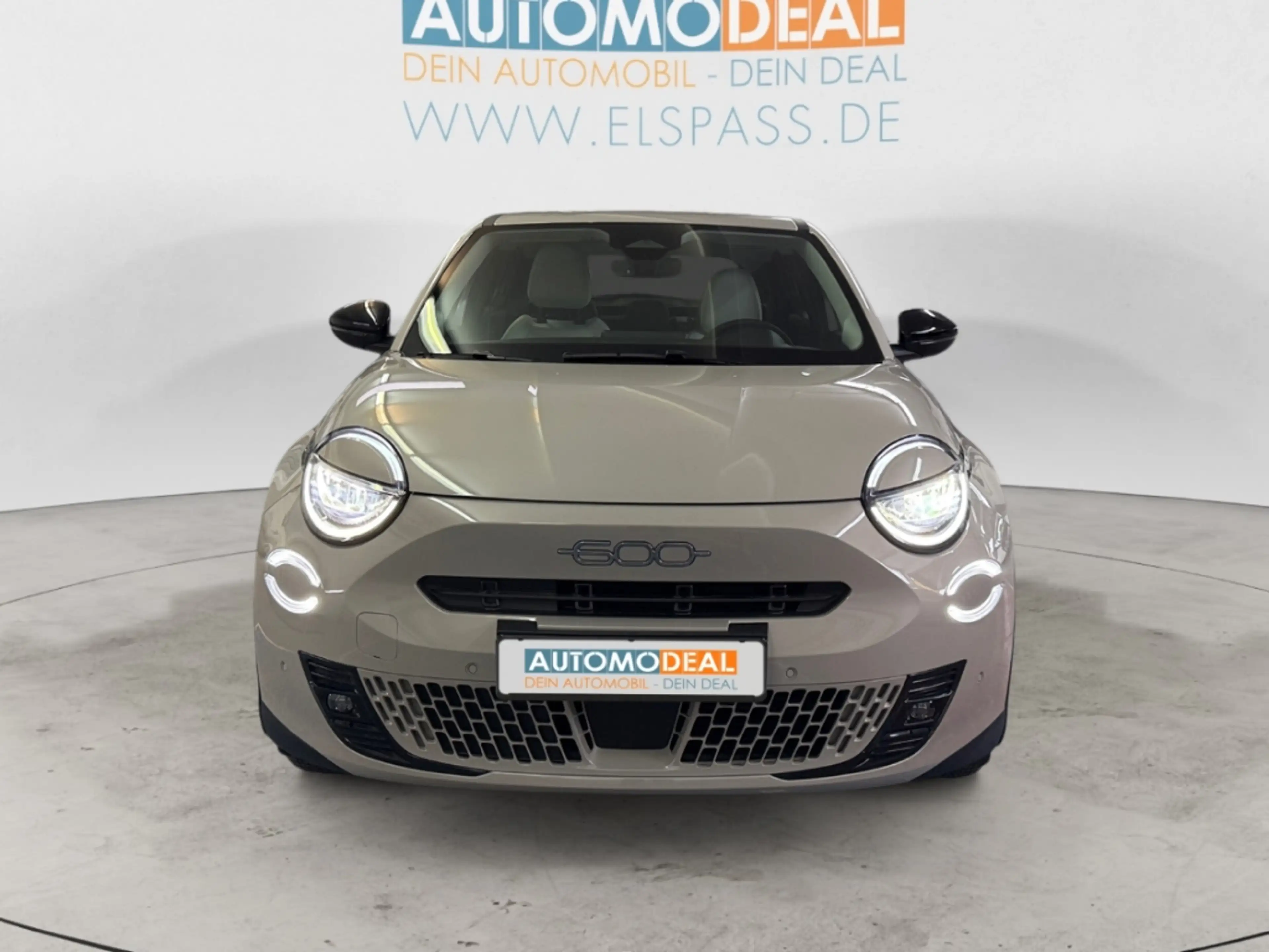 Fiat 600 Icon Electric AUTOMATIK NAV LED DIG-DISPLAY KAMERA — photo 3
