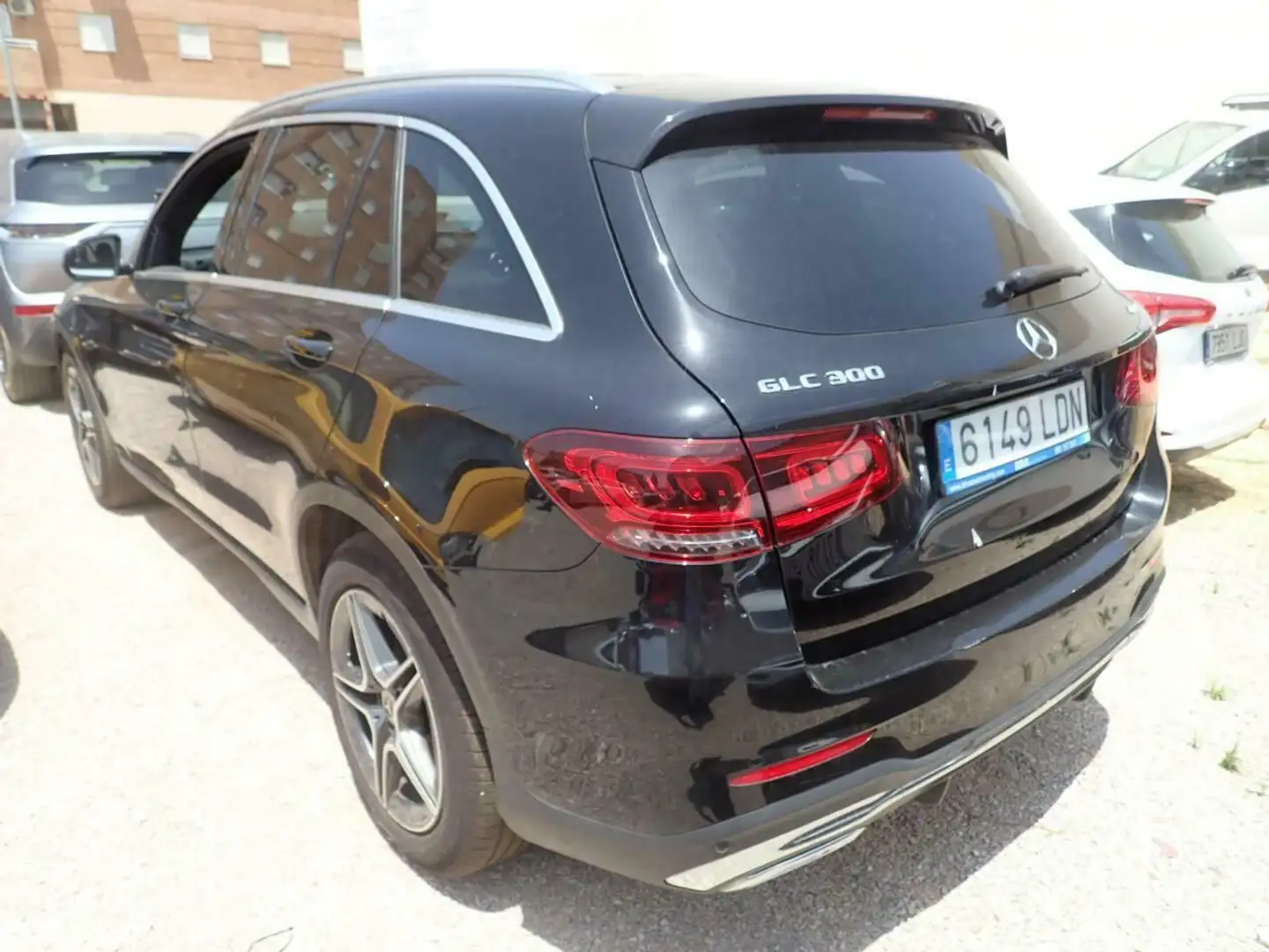 Mercedes-Benz GLC 300 4MATIC - 2