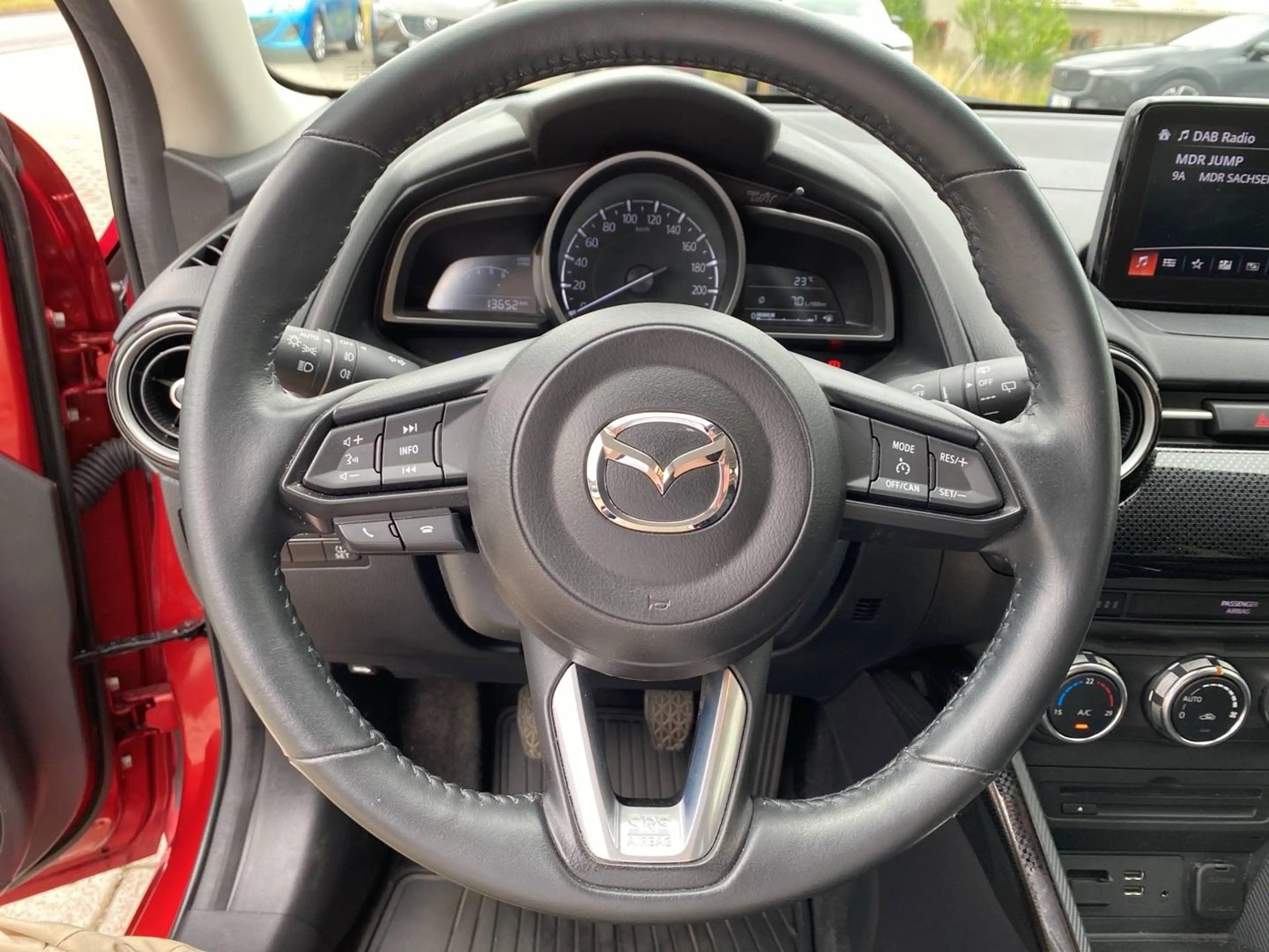 Mazda 2 🥰 Kizoku/ TOP ZUSTAND/ 1.HAND/ NUR 13650KM/ INCL.WINTERRÄDER🥰 — photo 9