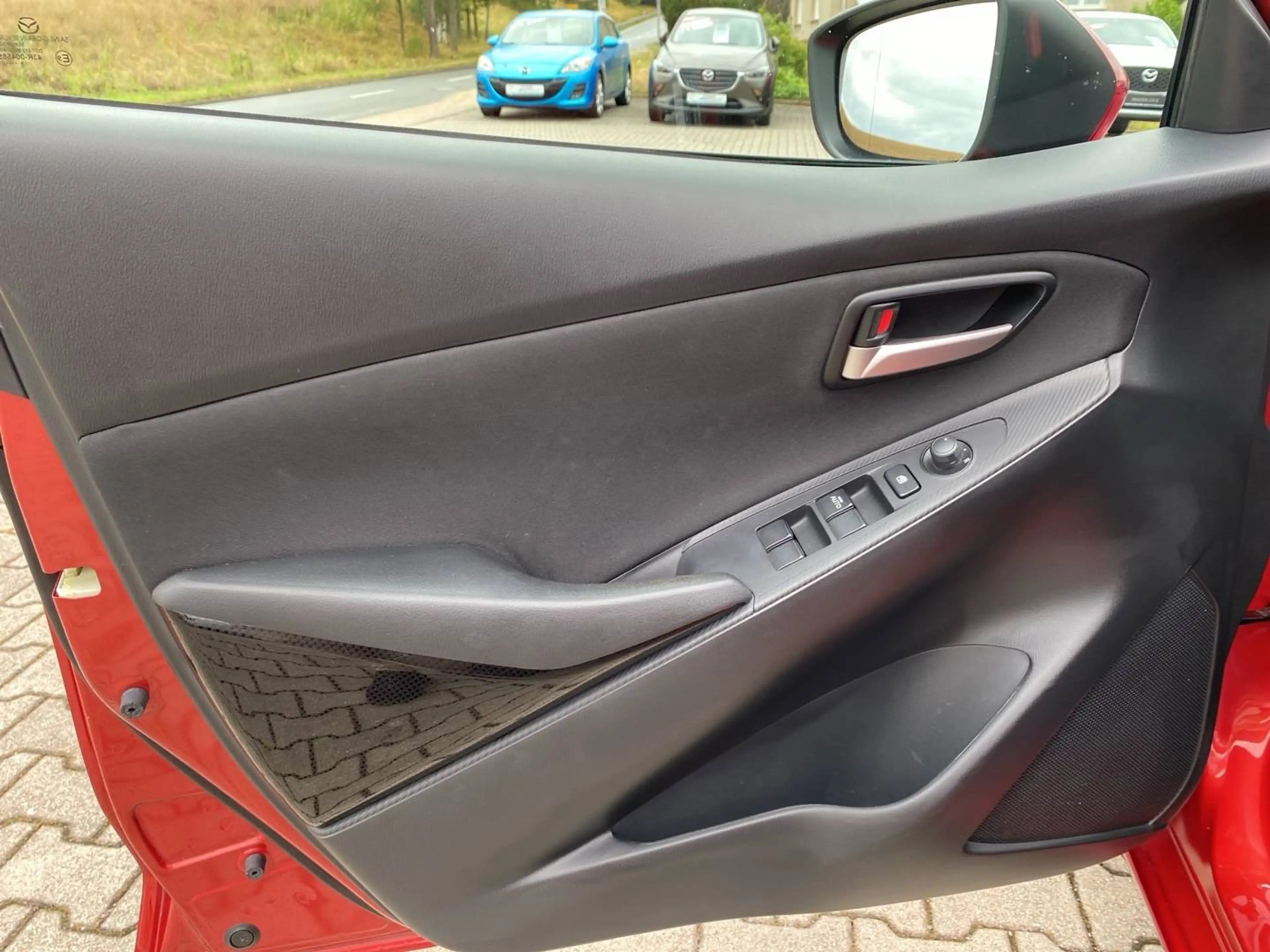 Mazda 2 🥰 Kizoku/ TOP ZUSTAND/ 1.HAND/ NUR 13650KM/ INCL.WINTERRÄDER🥰 — photo 12