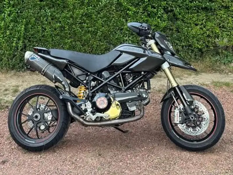 Ducati Hypermotard 1100 - foto 2