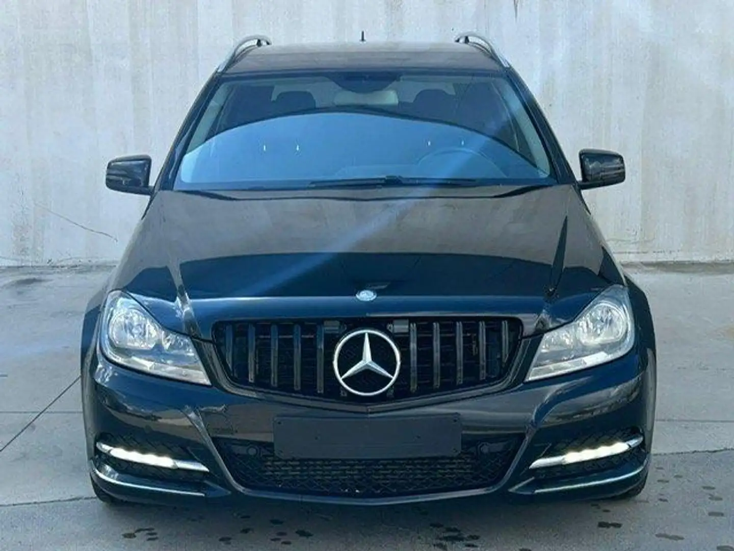 Mercedes-Benz C 180 CDI 2,2 Auto 7G Avantgarde Gps Clim Noir - 2