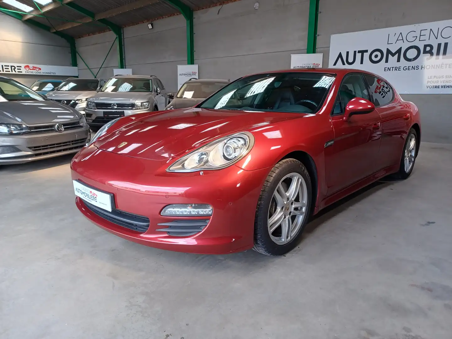 Porsche Panamera 3.6i V6 PDK Gps,Full Led,Caméra,EcranTV Sport + Rouge - 1