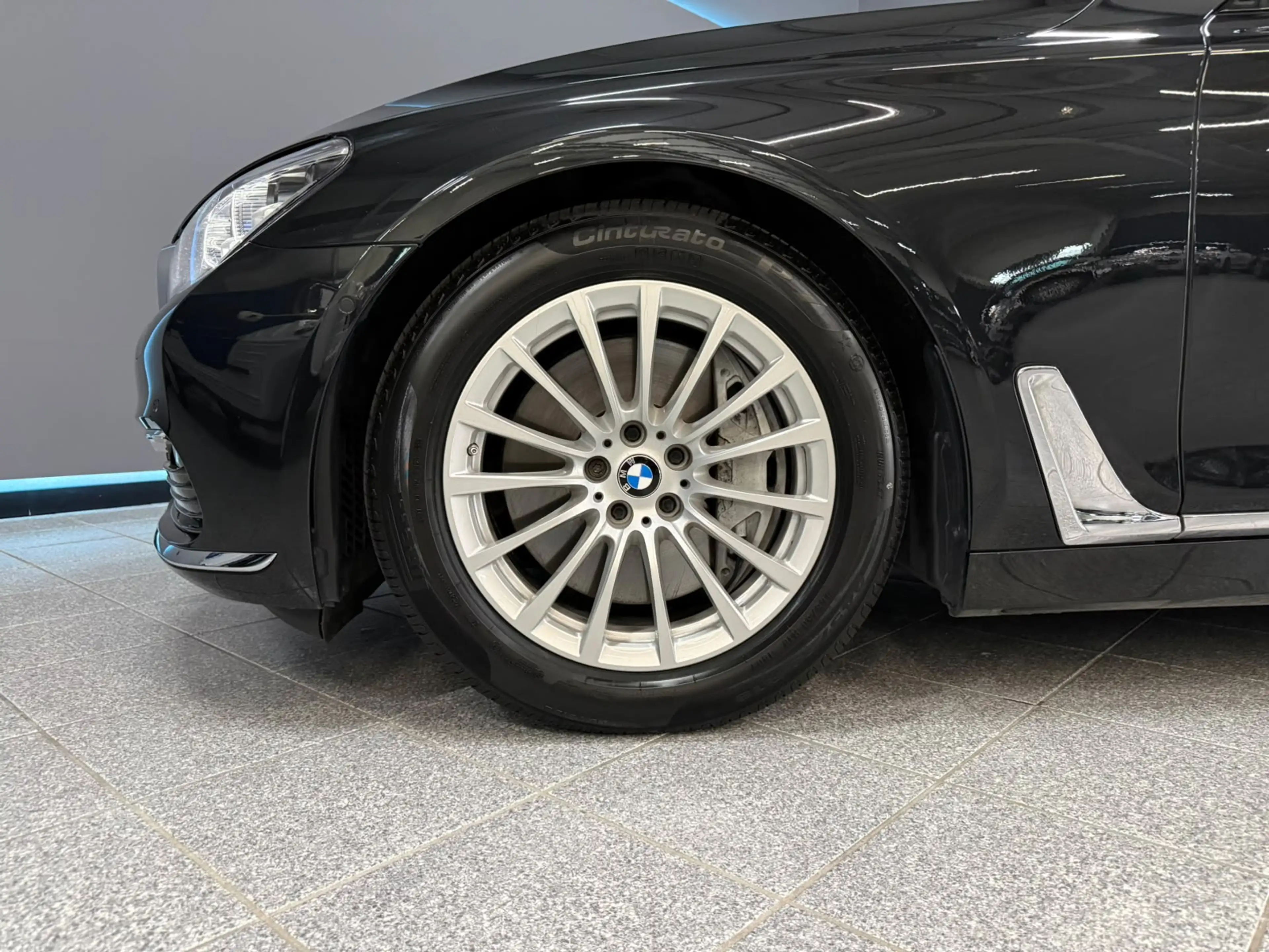 BMW 750 7-serie 750i xDrive High Executive | 449 pk | Blac — photo 7