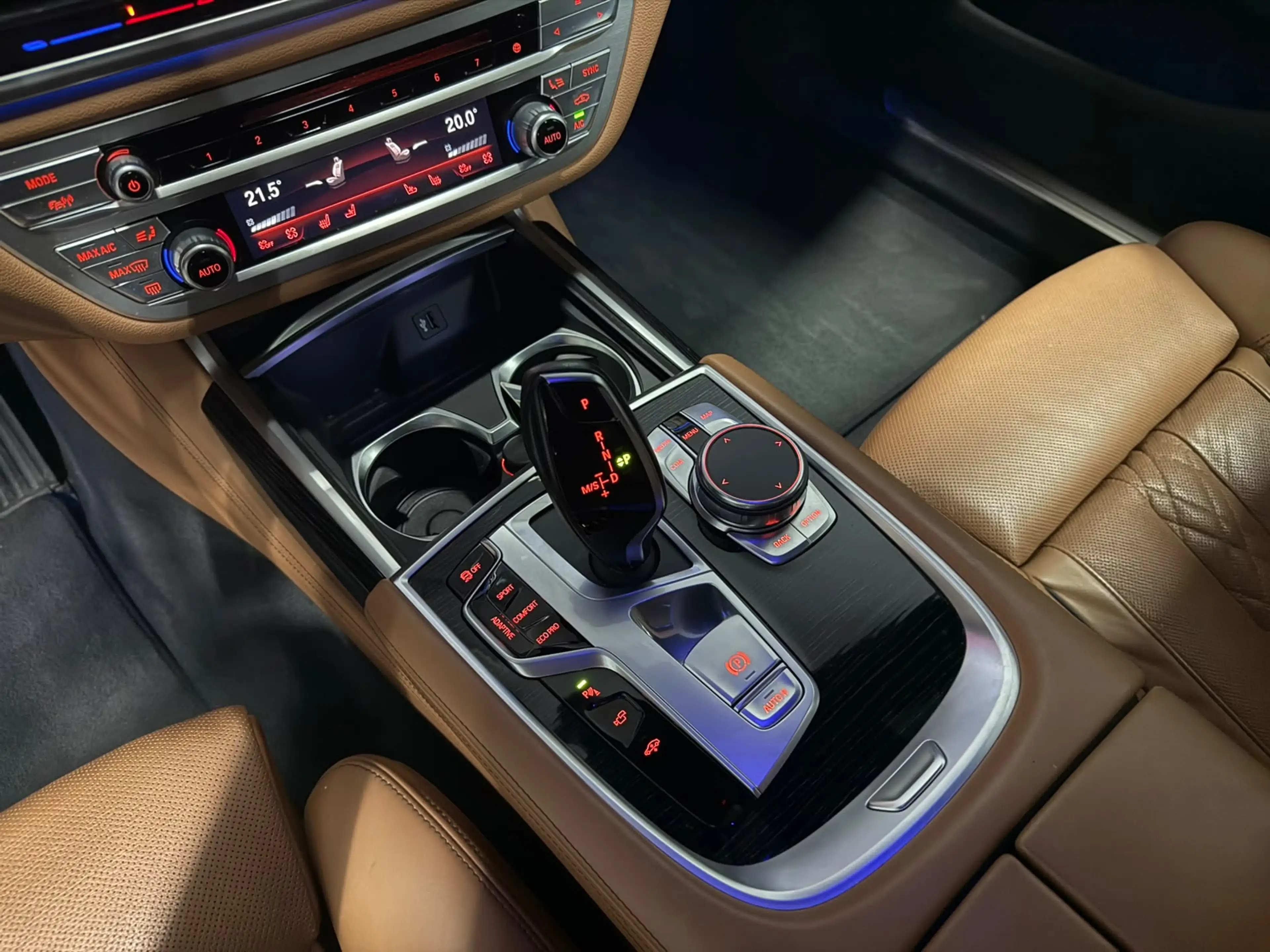 BMW 750 7-serie 750i xDrive High Executive | 449 pk | Blac — photo 18