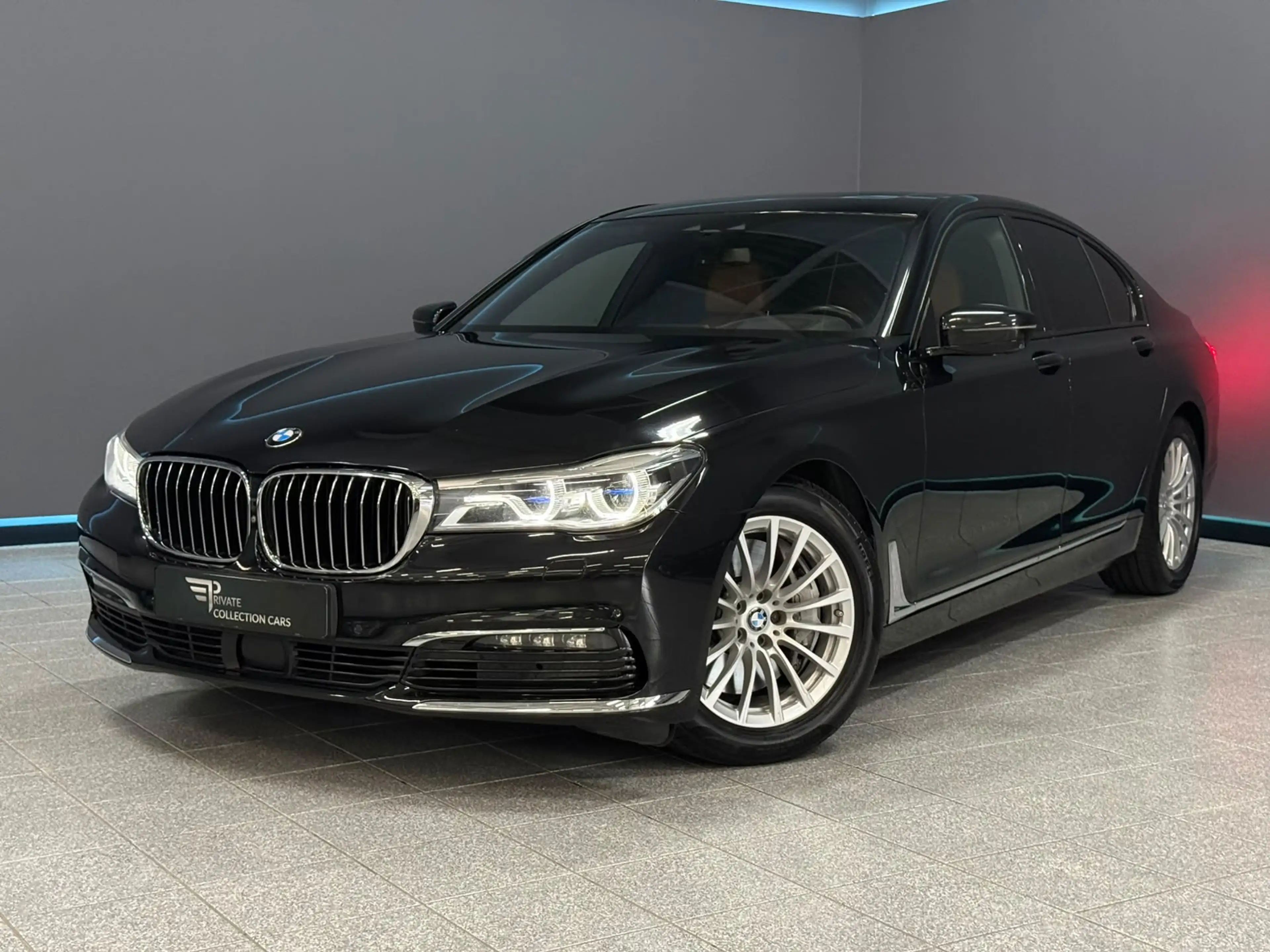 BMW 750 7-serie 750i xDrive High Executive | 449 pk | Blac
