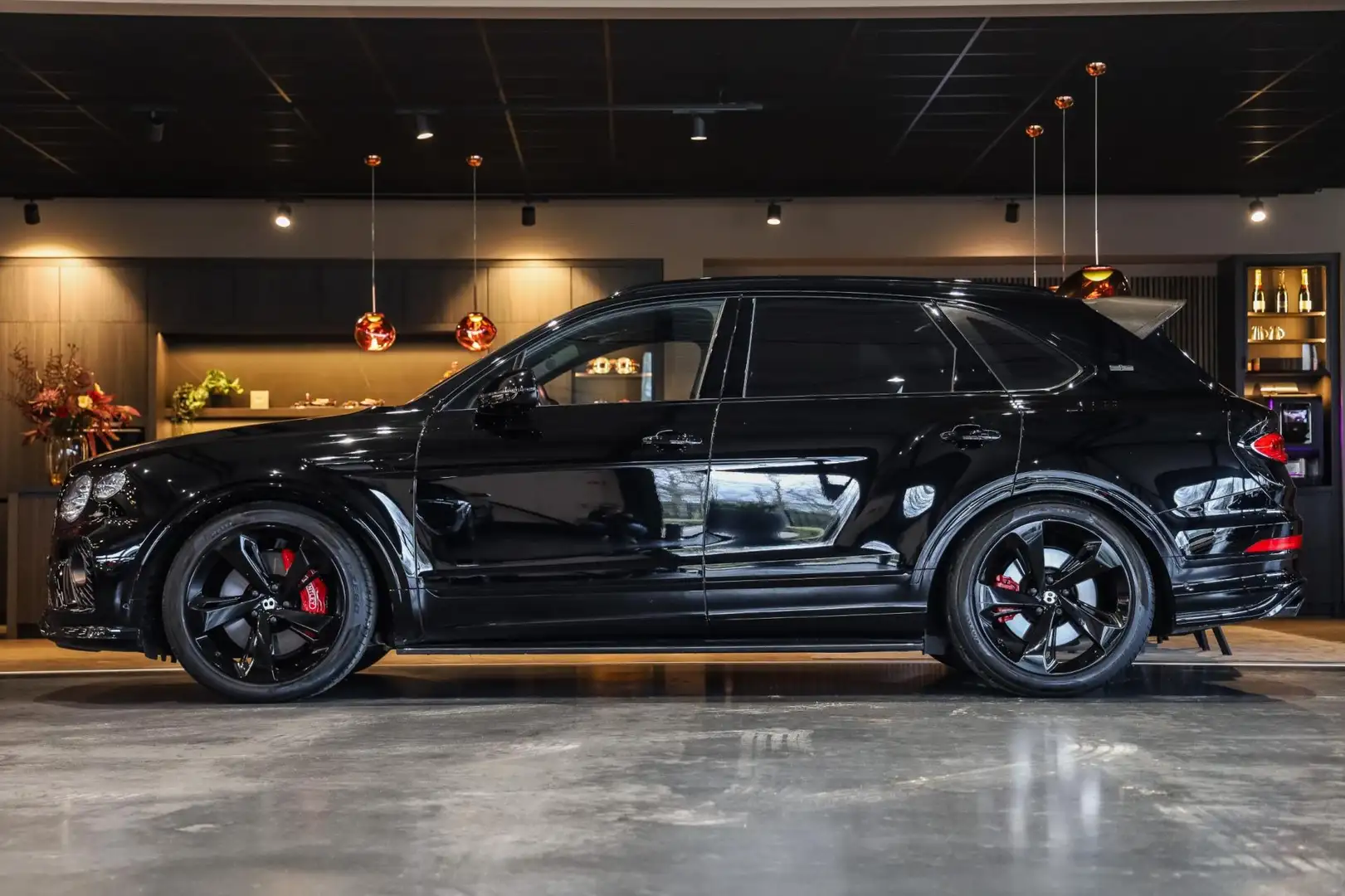 Bentley Bentayga 4.0 V8 S, 550 PK, First/Edition, Carbon, Touring/S Schwarz - 2