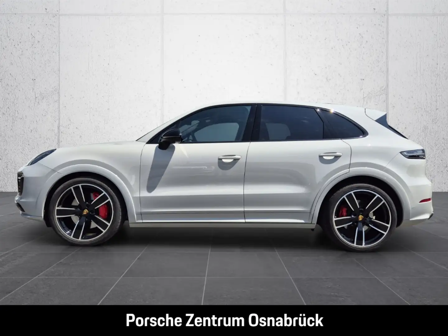 Porsche Cayenne GTS Pano Luft Standh BOSE Matrix Head-Up AHK Weiß - 2