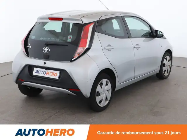Toyota Aygo view 6