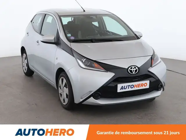 Toyota Aygo view 8