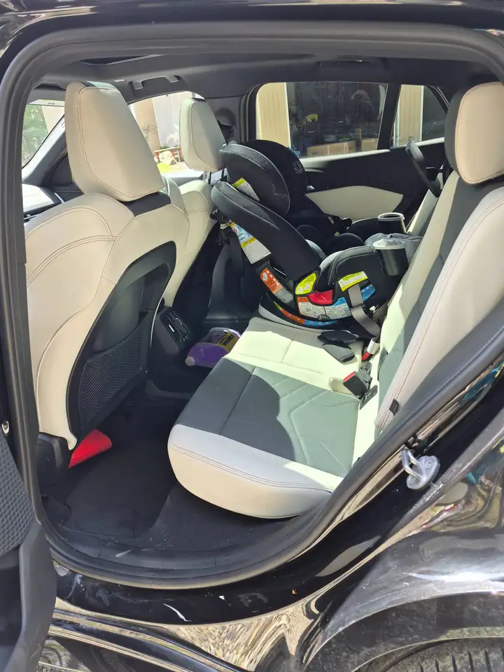 BMW X2 photo BMW X2