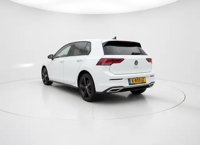 Volkswagen Golf view 7