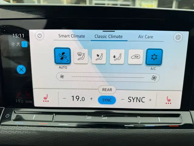 Volkswagen Golf view 25