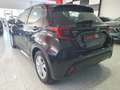 Toyota Yaris 120H 1.5 Active Tech Negro - thumbnail 4