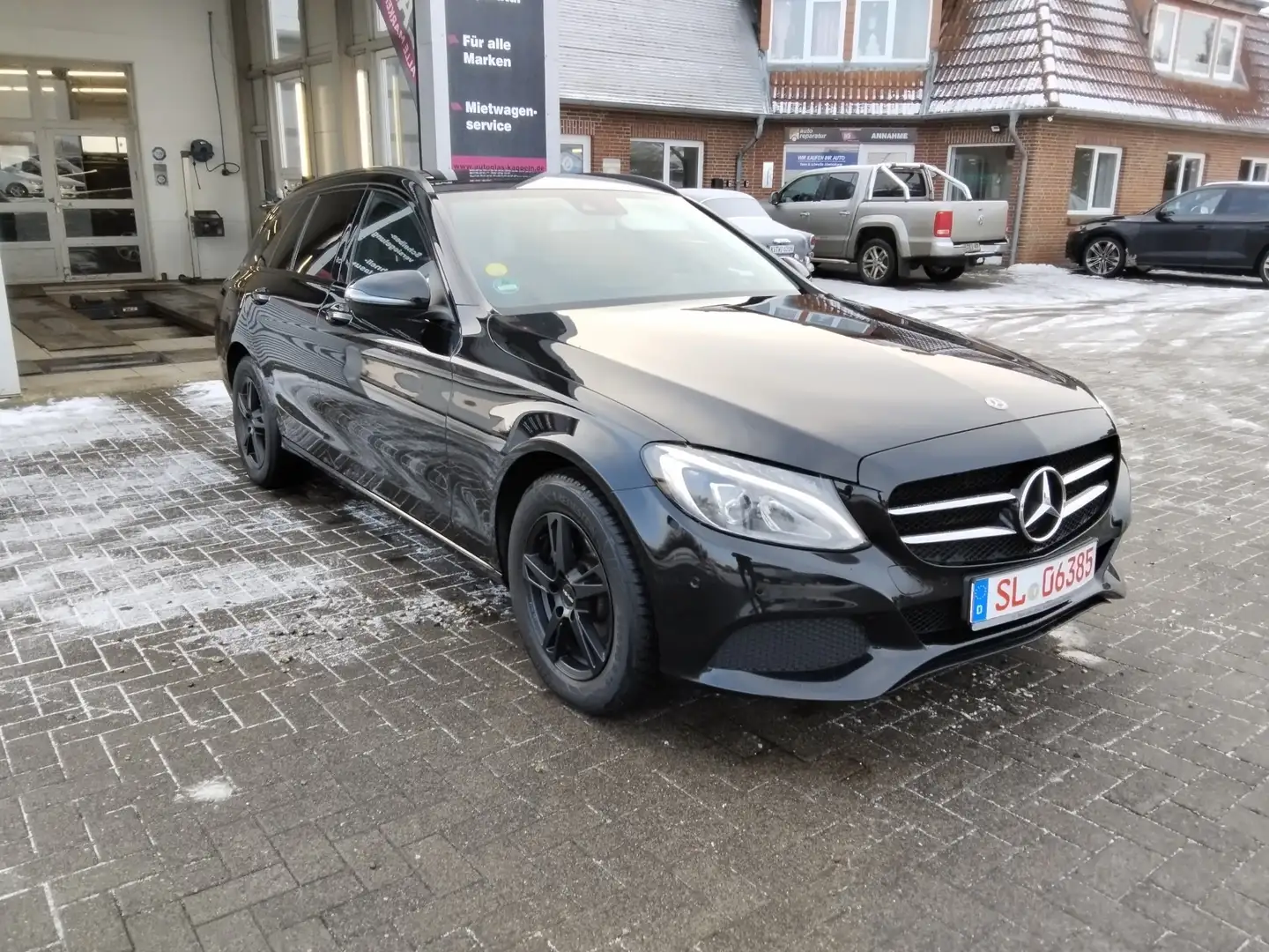Mercedes-Benz C 220 220dT Avantgarde  9G-Tr./Vollleder/Business-Plus-P Schwarz - 1
