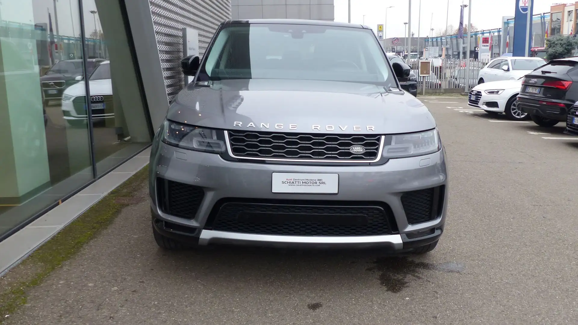 Land Rover Range Rover Sport 3.0 SDV6 249 CV HSE Grijs - 2