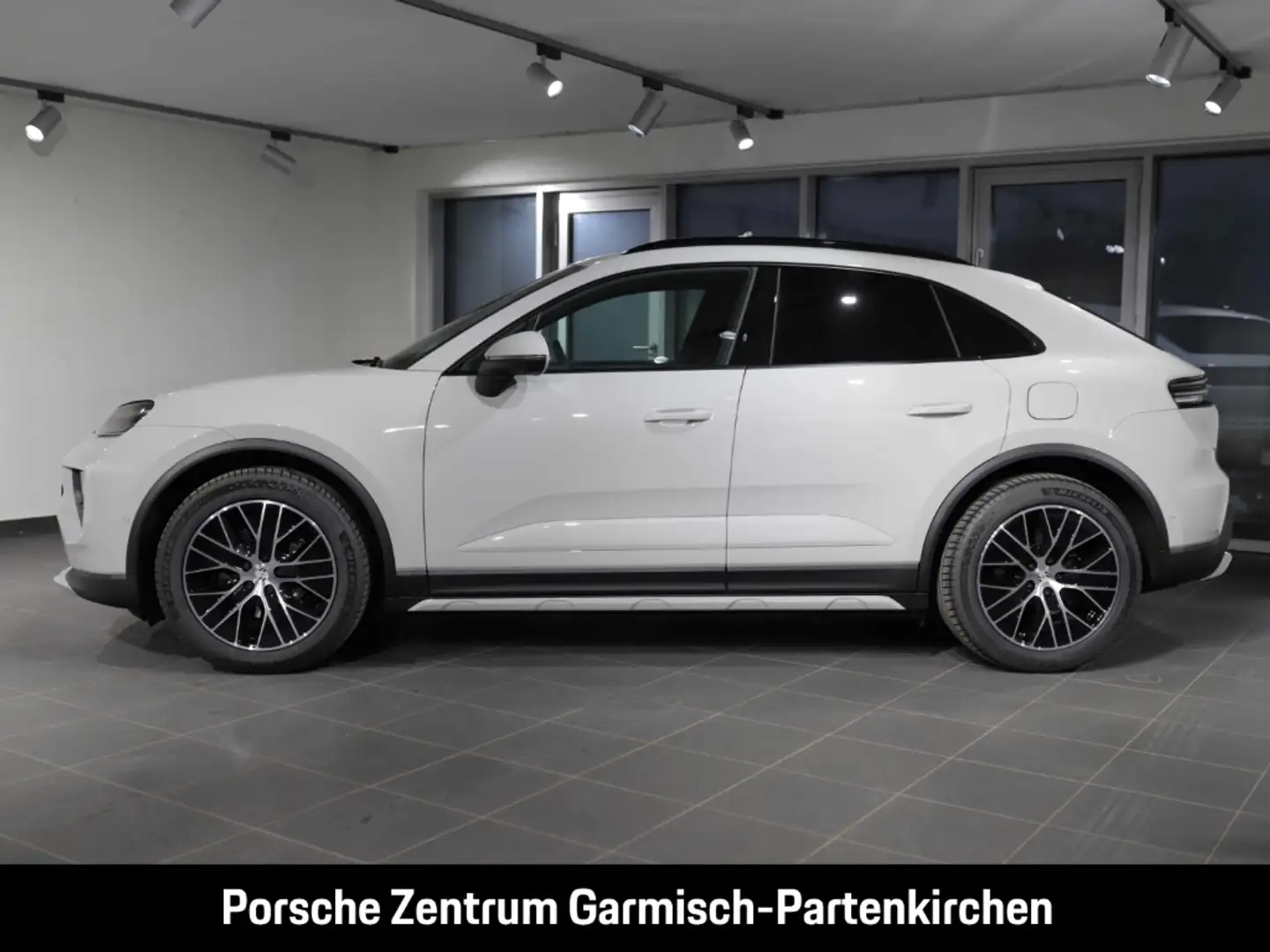 Porsche Macan 4 360 Kamera LenkradHZG Memory Sitze SHZ Grau - 2