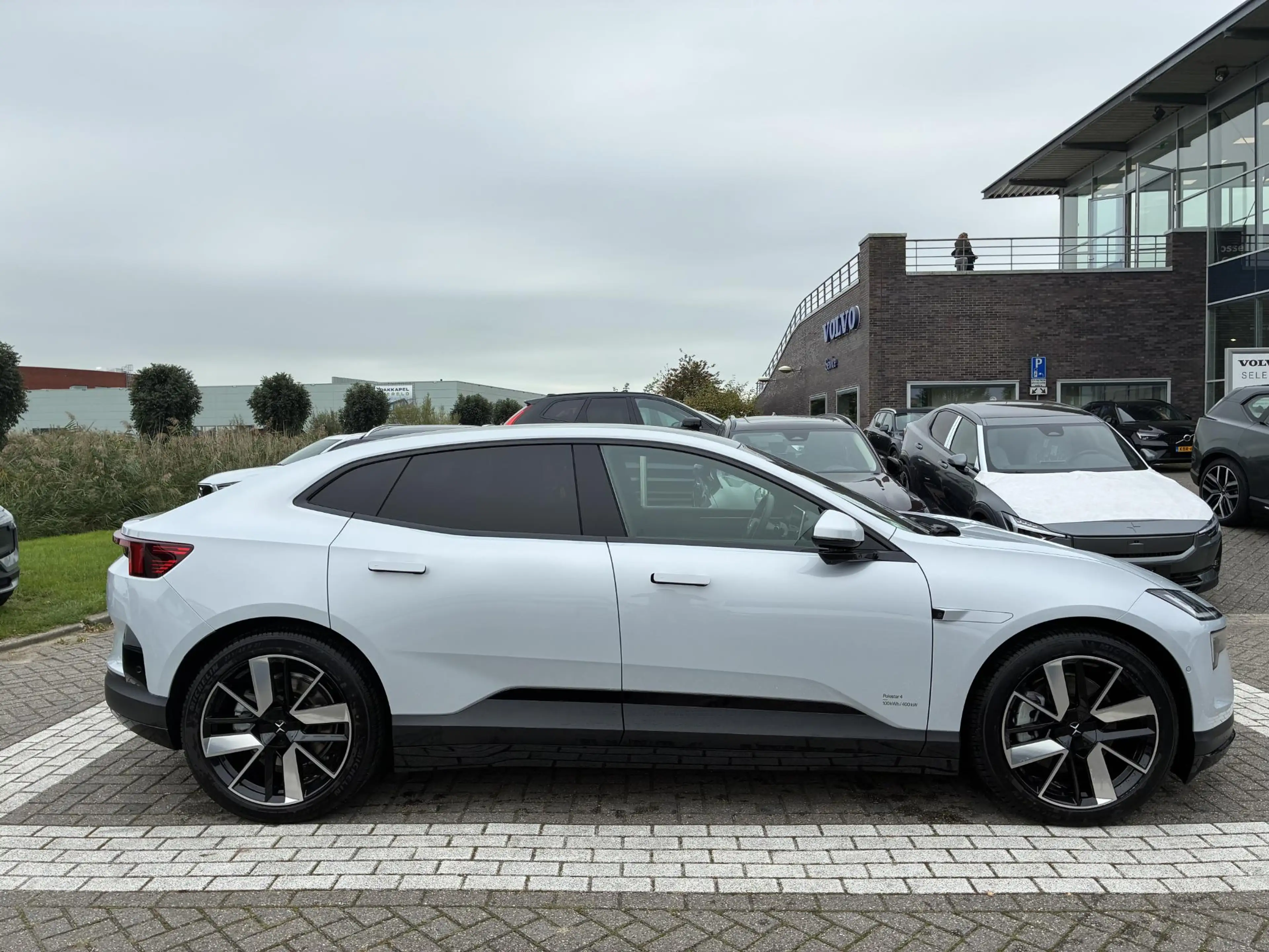 Polestar 4 Long Range Dual motor Prime 100 kWh Nappaleder|Mas — photo 7