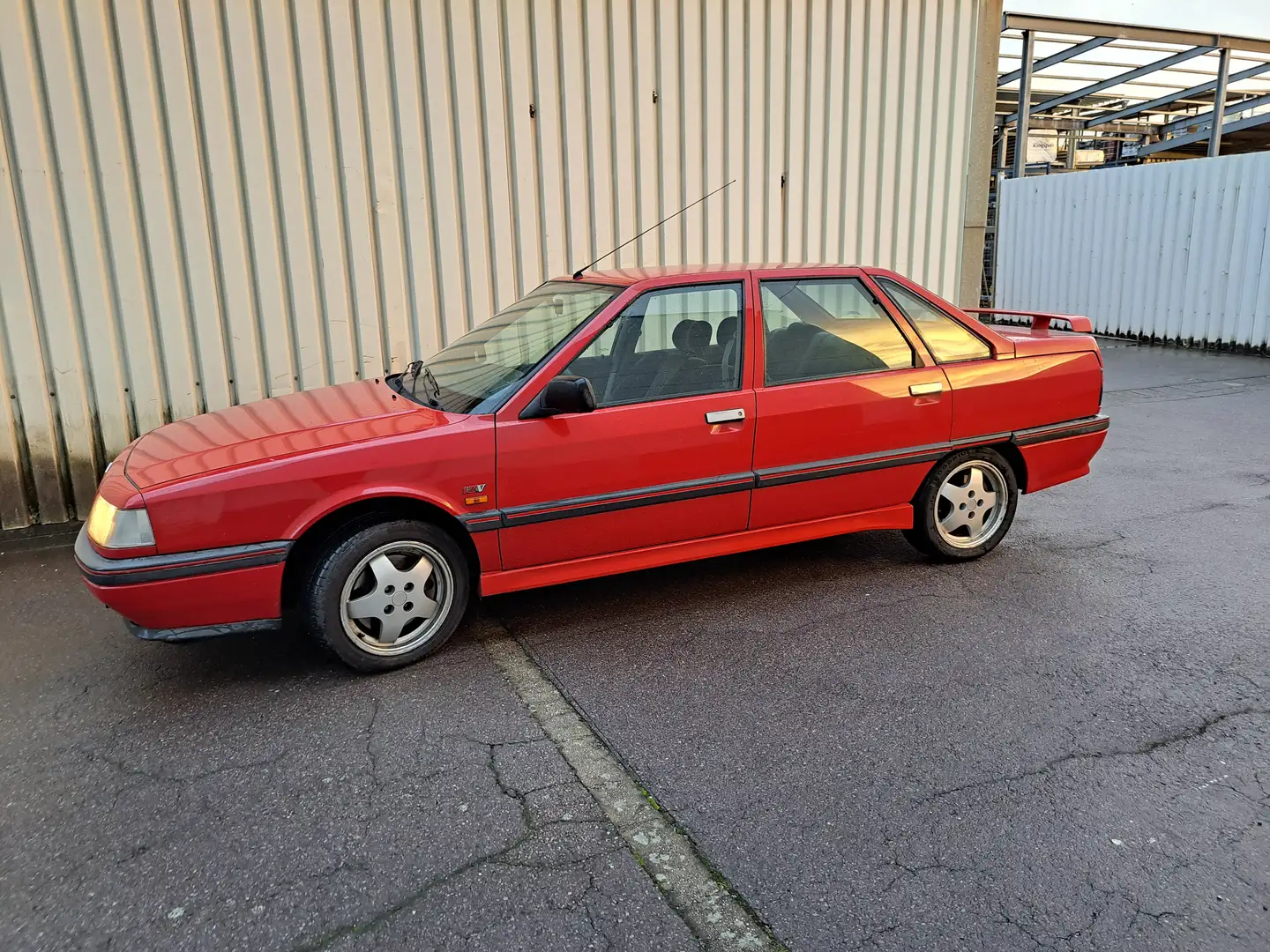Renault R 21 GTI 12 V TÜV 26 H-Kennzeichen Rot - 1