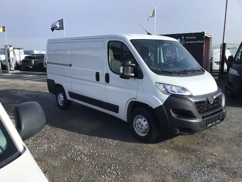 Opel Movano