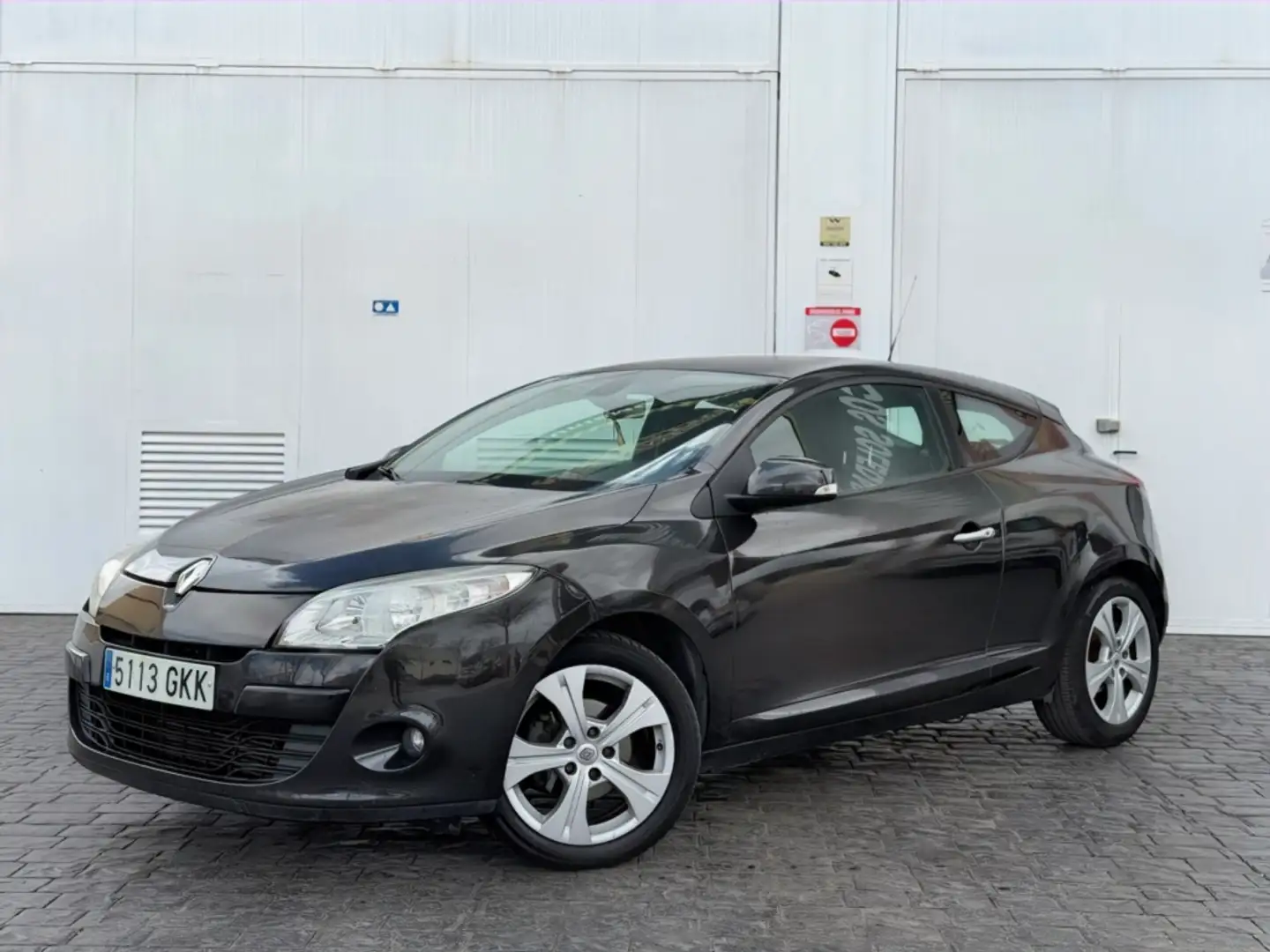 Renault Megane 1.5dCi Dynamique 105 eco2 Noir - 1