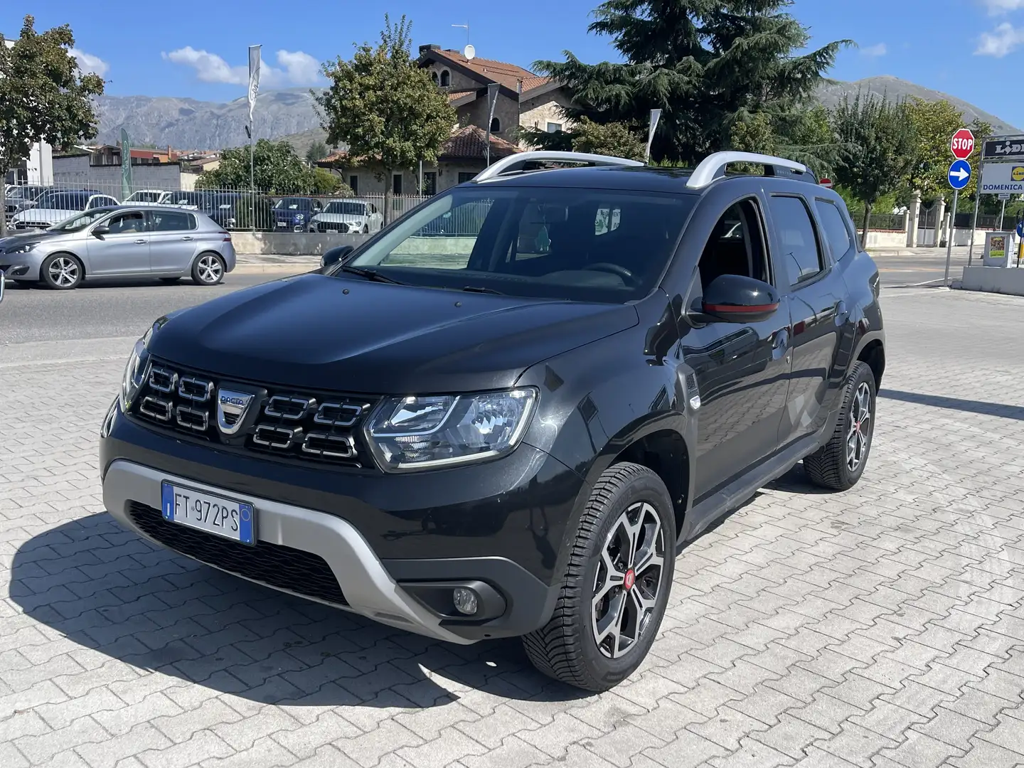 Dacia Duster 1.5 dci 116cv TECHROAD Nero - 1