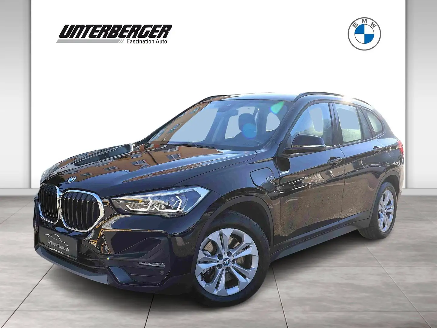 BMW X1 xDrive25e PHEV Aut. Schwarz - 1