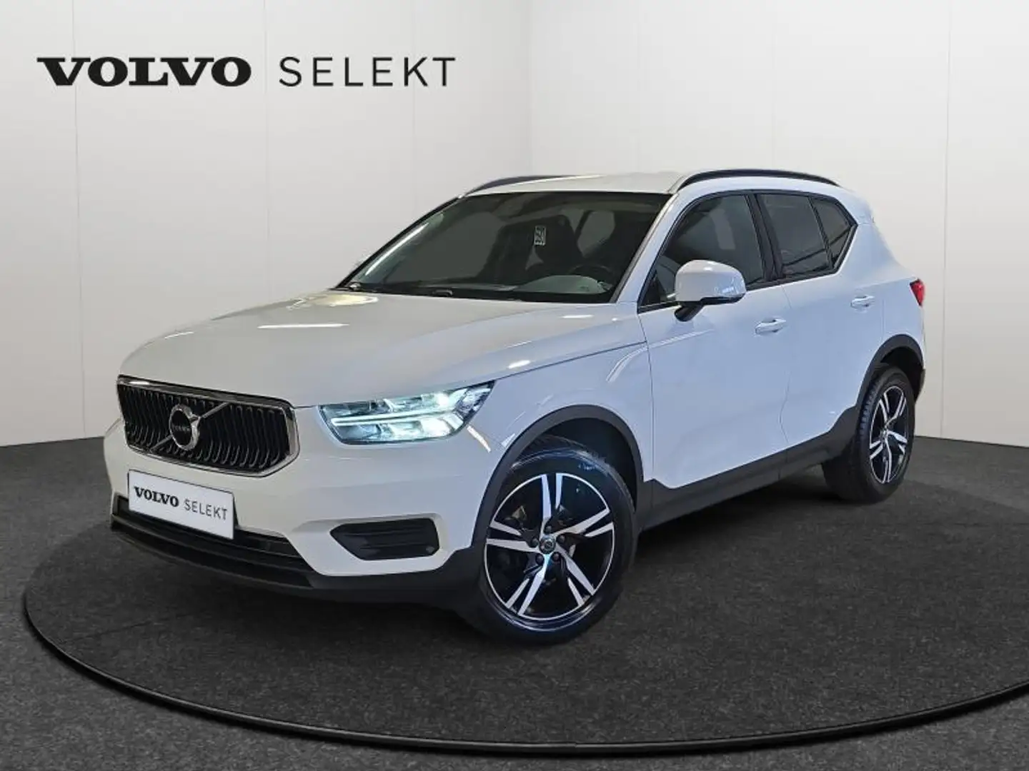 Volvo XC40 D3 RDESIGN / Diesel Gris - 1