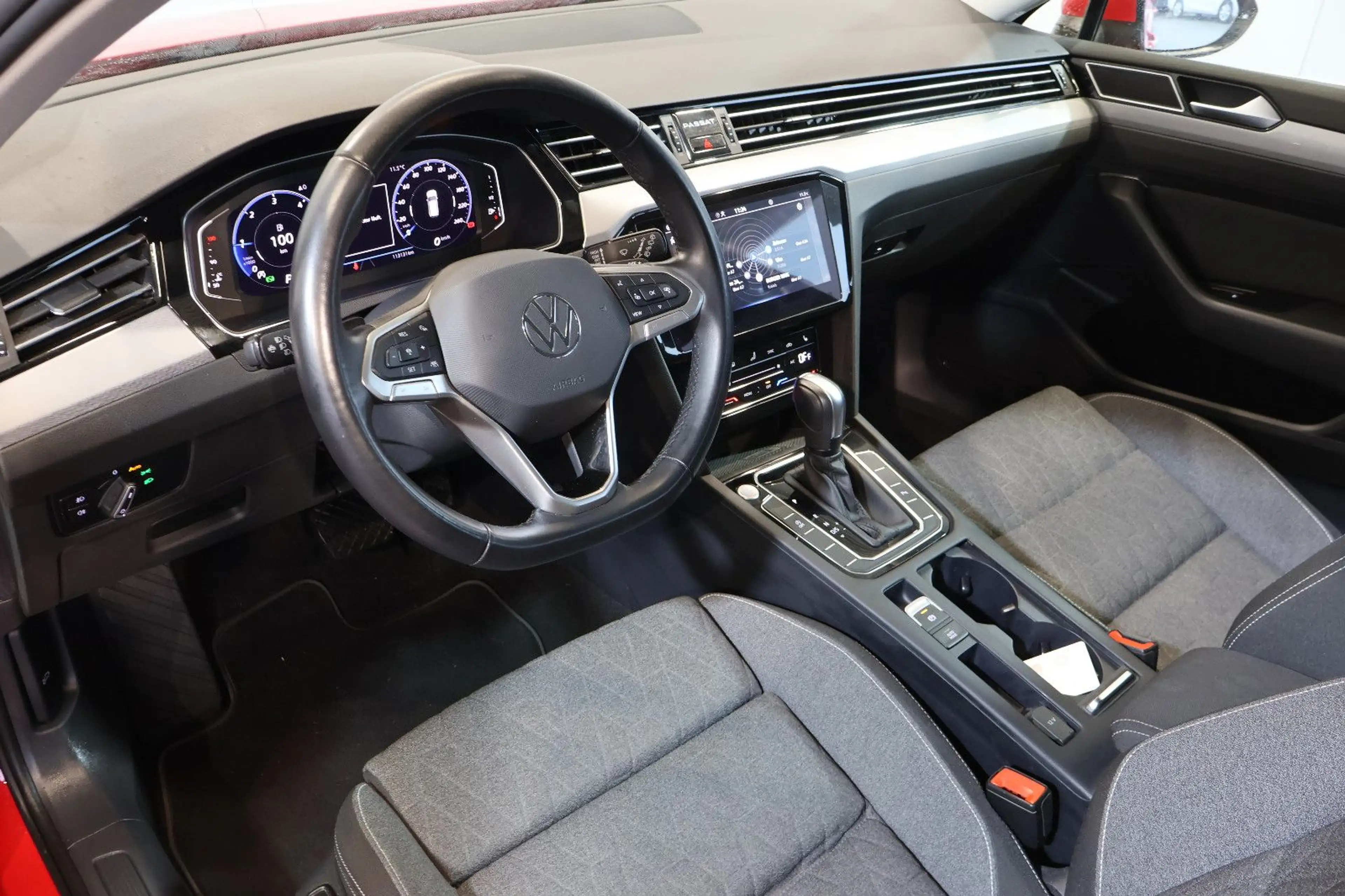 Volkswagen Passat Variant Passat 2.0 TDI Business AID+ACC+KAM+CARPLAY — photo 10
