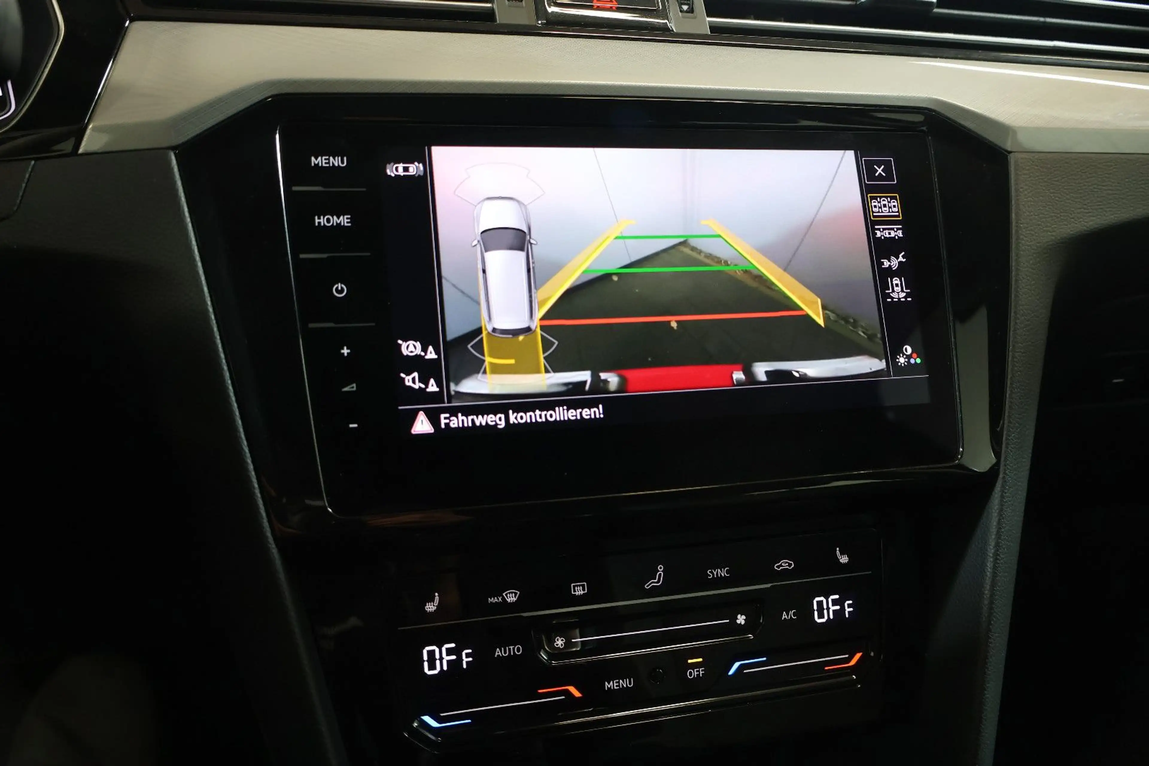 Volkswagen Passat Variant Passat 2.0 TDI Business AID+ACC+KAM+CARPLAY — photo 9