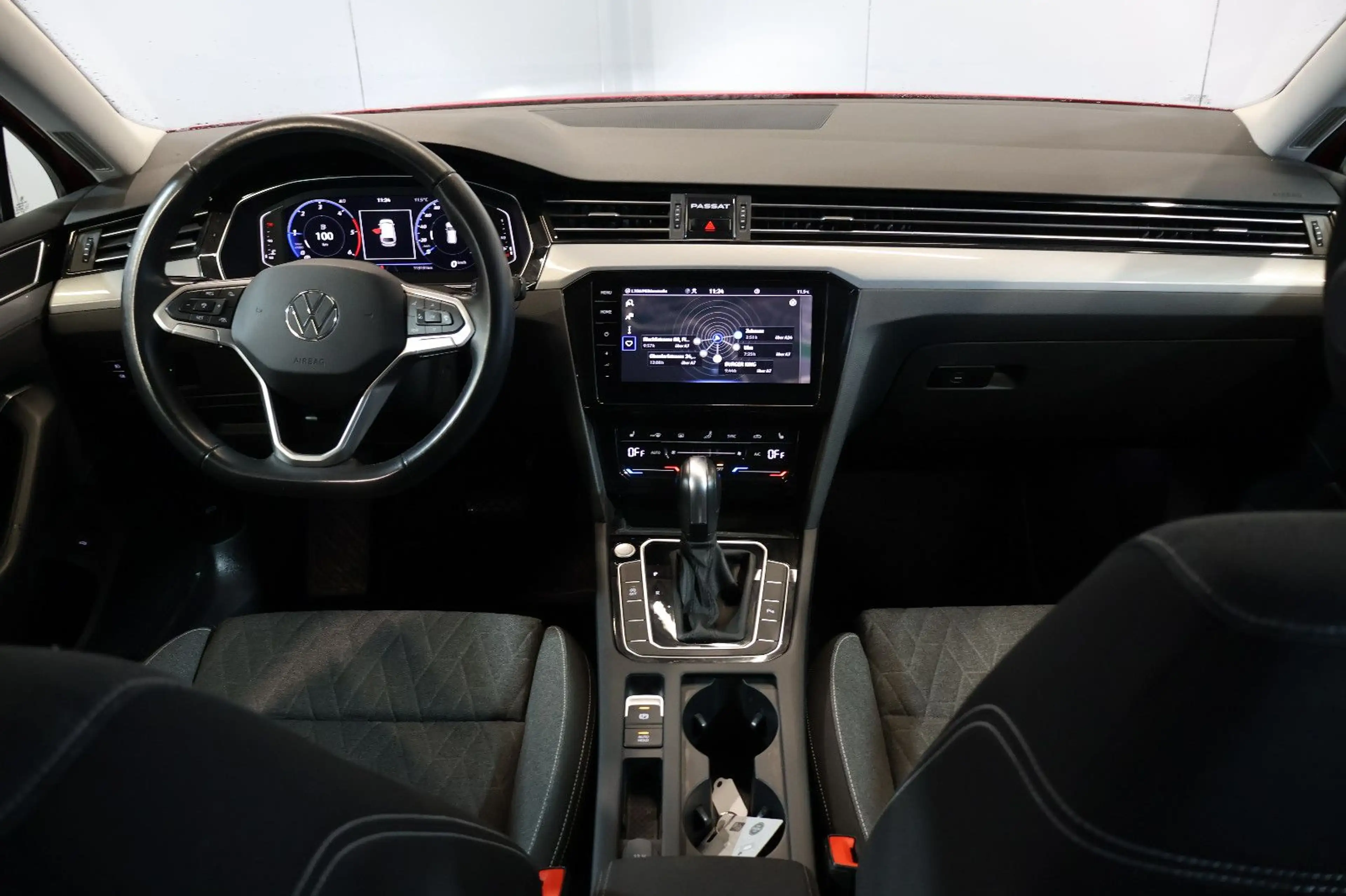 Volkswagen Passat Variant Passat 2.0 TDI Business AID+ACC+KAM+CARPLAY — photo 7