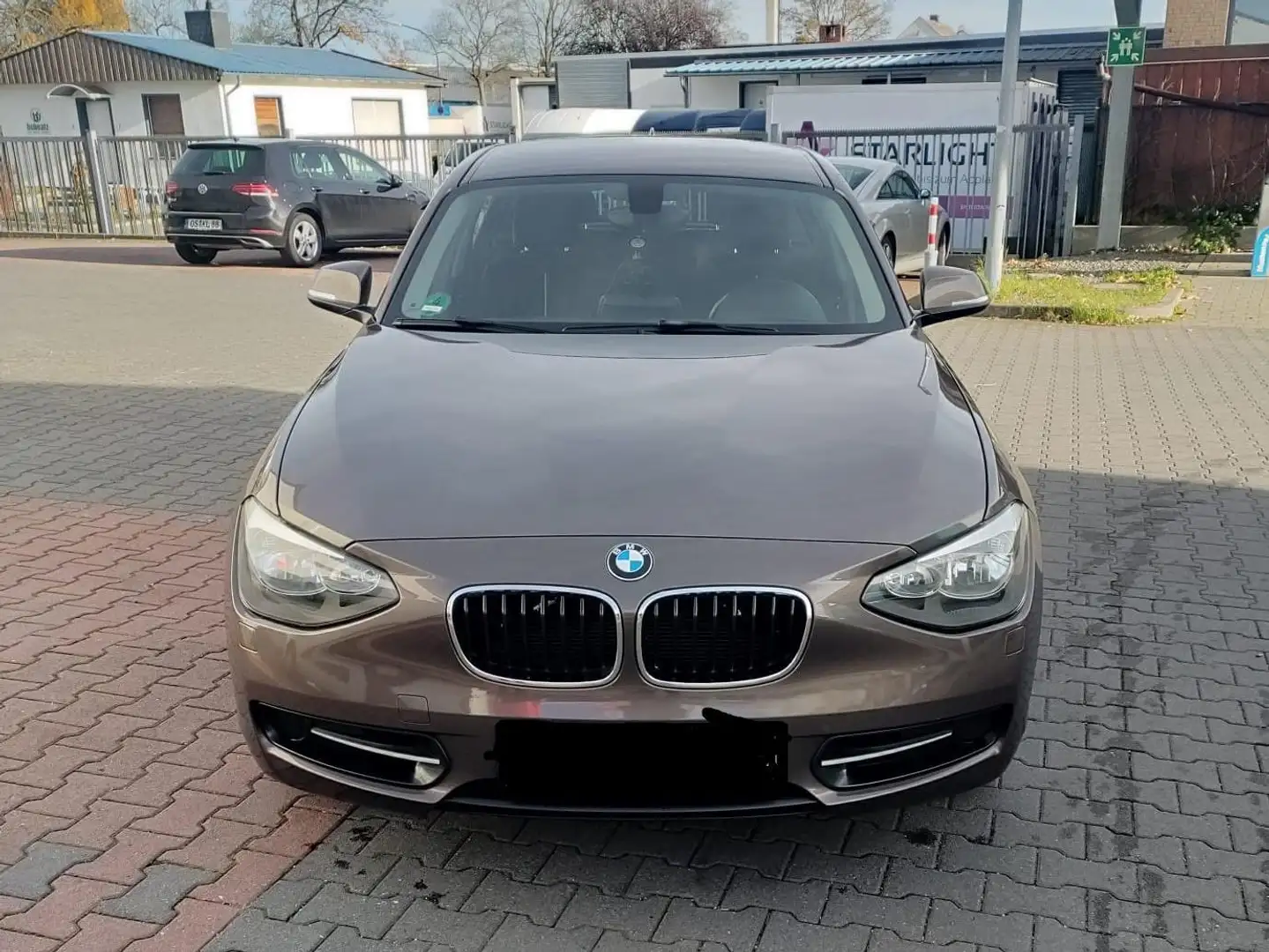 BMW 118 118i Sport Line Bronze - 1