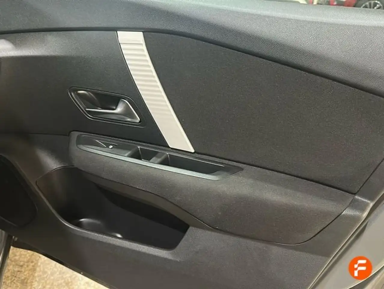 Citroen C4 1.2 PureTech You S&S 130 — Galería del vehículo 17