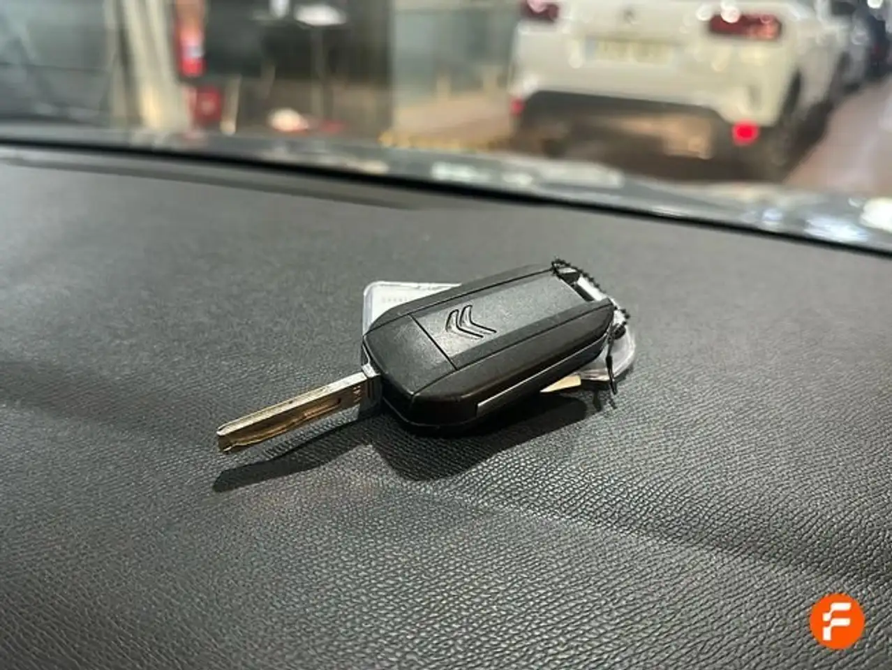 Citroen C4 1.2 PureTech You S&S 130 — Galería del vehículo 19