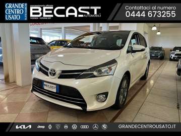 2.0 D Active 7 posti