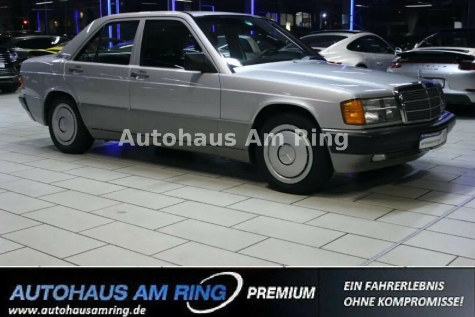 Mercedes-Benz 190 E AUTOMATIK ORIGINALZUSTAND UNFALLFREI 1HAND Silber - 1