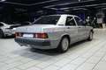 Mercedes-Benz 190 E AUTOMATIK ORIGINALZUSTAND UNFALLFREI 1HAND Silber - thumbnail 8