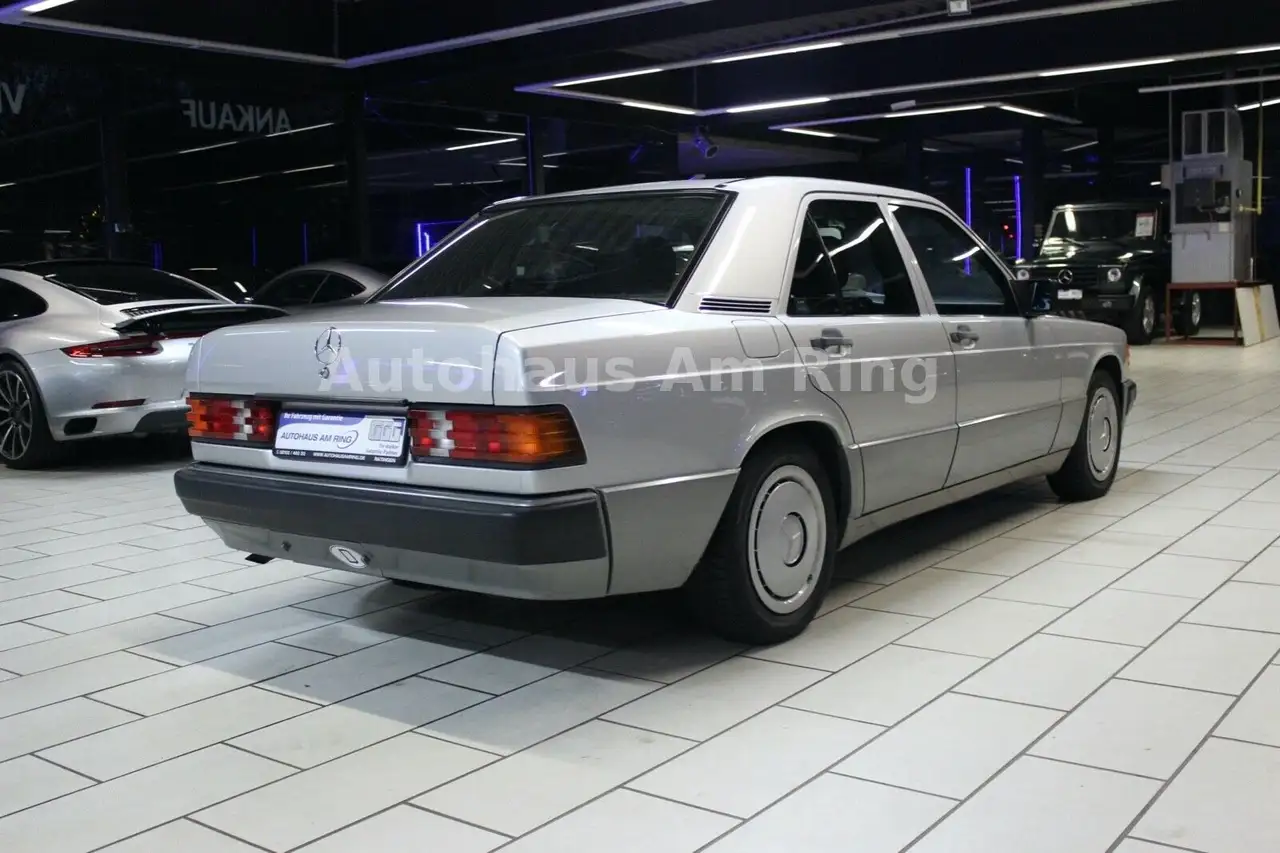 Mercedes-Benz 190 E AUTOMATIK ORIGINALZUSTAND UNFALLFREI 1HAND, foto 8