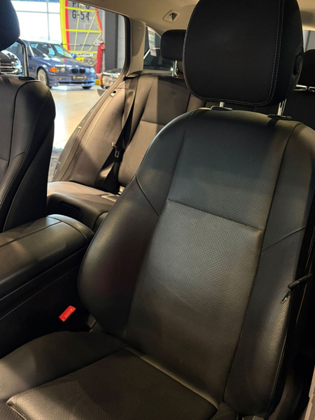Mercedes-Benz C 220 d T 9G ACC-Tempo LED Navi Kamera Leder AHK — photo 12