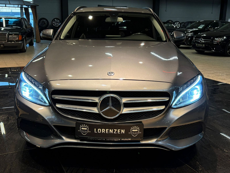 Mercedes-Benz C 220 d T 9G ACC-Tempo LED Navi Kamera Leder AHK — photo 2
