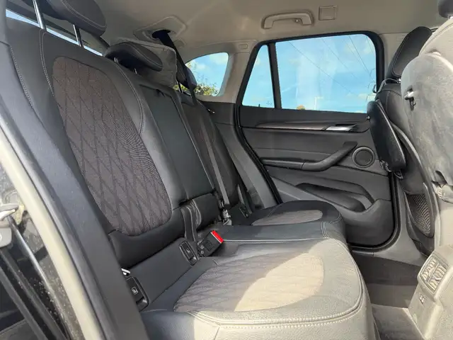 BMW X1 view 12