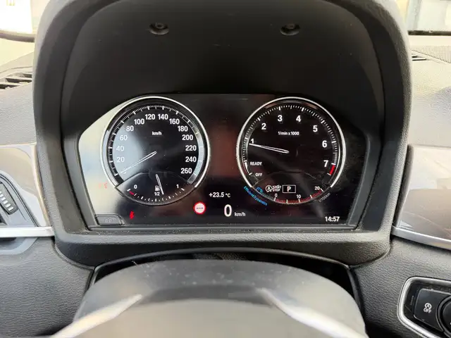 BMW X1 view 13
