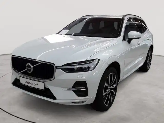 Volvo XC60 view 2