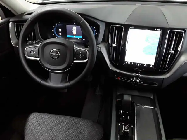 Volvo XC60 view 10