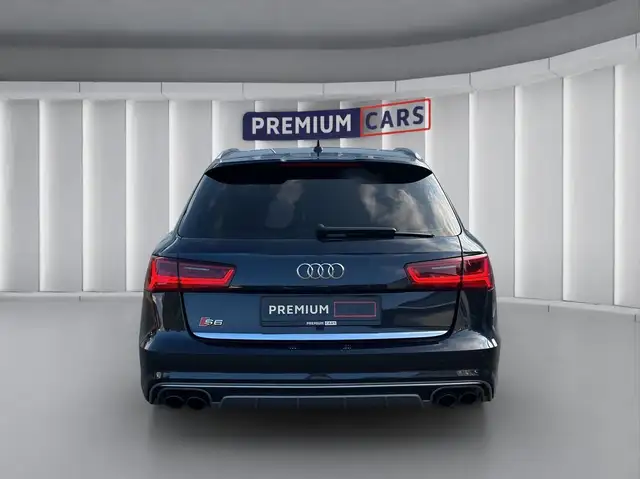 Audi S6 view 4