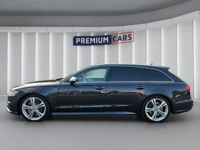 Audi S6 view 2